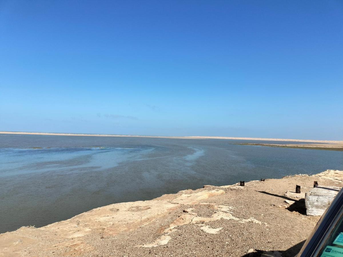Tarfaya Hotel El Ghazi מראה חיצוני תמונה